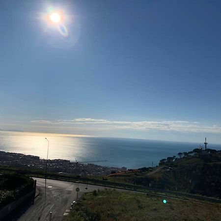 B&B Panoramica 33 Salerno Dış mekan fotoğraf